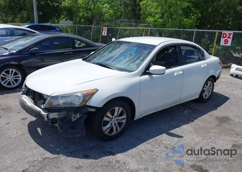 2010 Honda Accord 2.4 Lx-P из США, поврежденный, VIN 1HGCP2F45AA180393